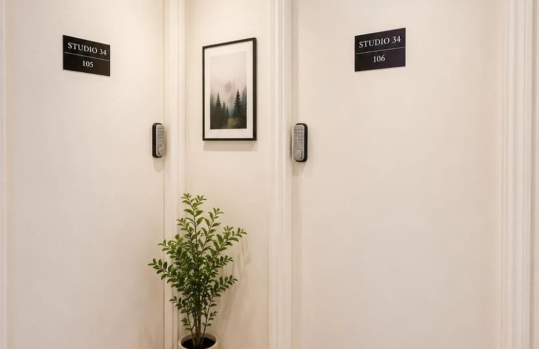Studio 34-1